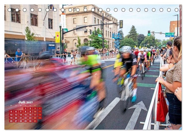 Produktbild: Triathlon: Mit Leidenschaft zur pers&ouml;nlichen Bestzeit (Tischkalender 2027 DIN A5 quer), CALVENDO Monatskalender
