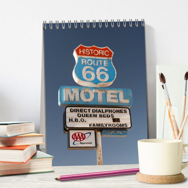 Produktbild: Historic Route 66 Motel (Desk Calendar 2026 DIN A5 portrait), CALVENDO 12 Month DeskCalendar