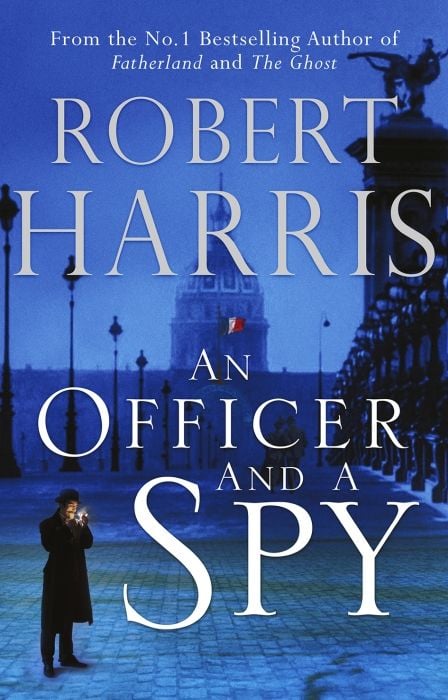 Produktbild: Robert, H: Officer and a Spy