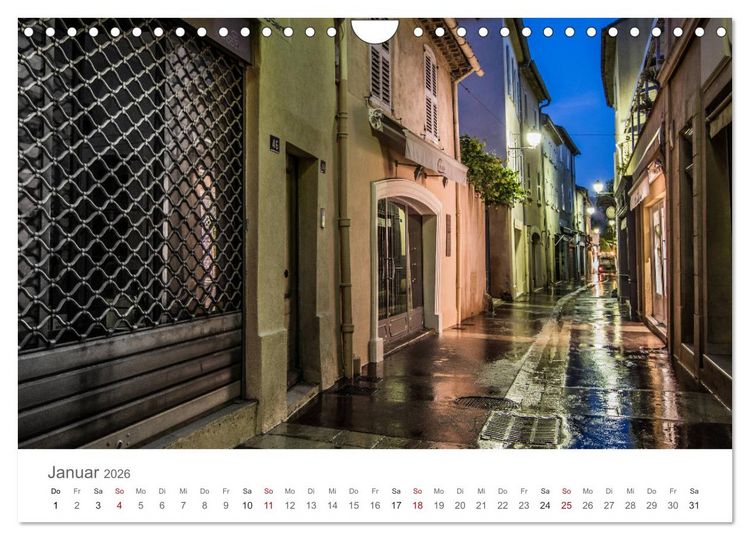Produktbild: Saint Tropez - Early Morning Street Photography (Wandkalender 2026 DIN A4 quer), CALVENDO Monatskalender