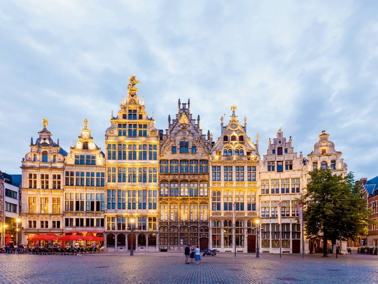 Produktbild: CALVENDO Puzzle Zunfth&auml;user am Grote Markt in Antwerpen | 1000 Teile Lege-Gr&ouml;&szlig;e 64x48cm Foto-Puzzle f&uuml;r gl&uuml;ckliche Stunden