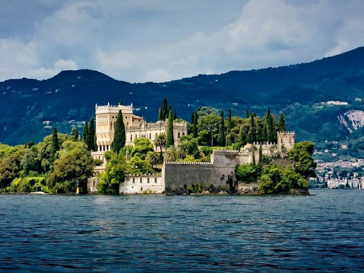 Produktbild: CALVENDO Puzzle Isola del Garda - Villa Cavazza-Borghese | 1000 Teile Lege-Gr&ouml;&szlig;e 64x48cm Foto-Puzzle f&uuml;r gl&uuml;ckliche Stunden