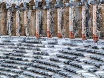Produktbild: CALVENDO Puzzle Aspendos | 1000 Teile Lege-Gr&ouml;&szlig;e 64x48cm Foto-Puzzle f&uuml;r gl&uuml;ckliche Stunden