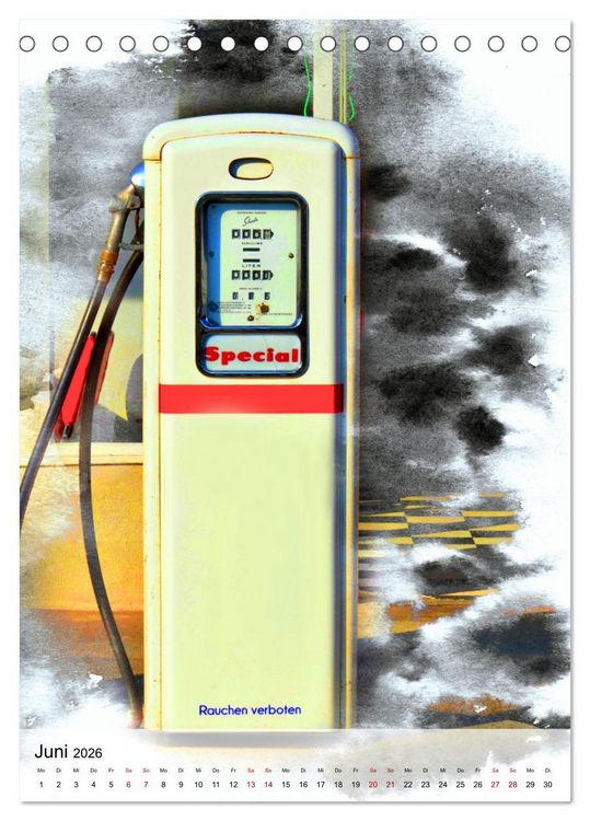 Produktbild: Gasoline - Vintage Tanks&auml;ulen in Szene gesetzt (Tischkalender 2026 DIN A5 hoch), CALVENDO Monatskalender