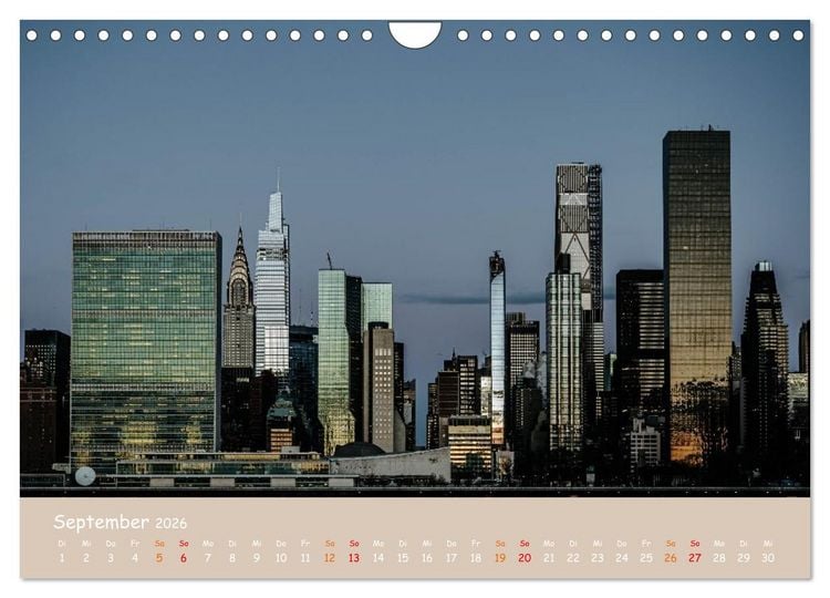 Produktbild: City Lights &ndash; New York im Fokus (Wandkalender 2026 DIN A4 quer), CALVENDO Monatskalender
