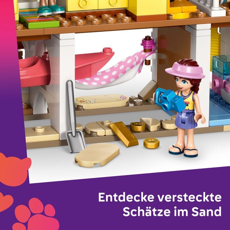 Produktbild: LEGO Friends 42699 Strandhaus mit Robben, Spielset mit 3 Mini Puppen