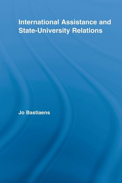 Produktbild: International Assistance and State-University Relations