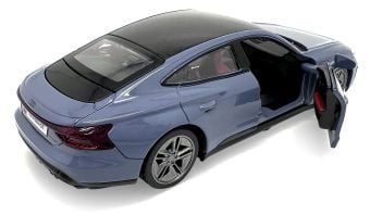 Produktbild: Audi RS e-tron GT Diecast 1:36 grau inkl. Knopfzellen
