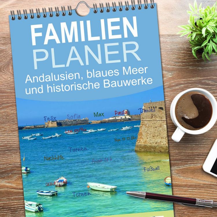 Produktbild: Familienplaner 2026 - Andalusien, blaues Meer und historische Bauwerke mit 5 Spalten (Wandkalender, 21 x 45 cm) CALVENDO