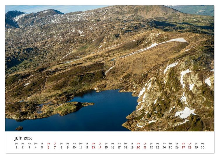 Produktbild: Les hauts de Belledonne les Alpes vues du ciel (Calendrier mural 2026 DIN A2 vertical) calendrier de bureau