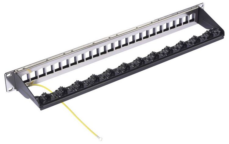 Produktbild: Renkforce 24 Port 483mm (19\") 1 HE Schwarz Unbest&uuml;ckt