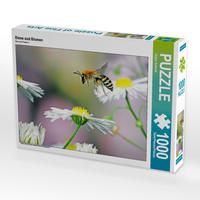 Produktbild: CALVENDO Puzzle Biene und Blumen | 1000 Teile Lege-Gr&ouml;&szlig;e 64x48cm Foto-Puzzle f&uuml;r gl&uuml;ckliche Stunden