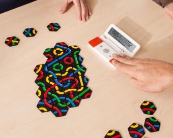 Produktbild: Tantrix Spiele Box (Spiel),F&uuml;r 1-6 Spieler. Spieldauer: 40 Min.