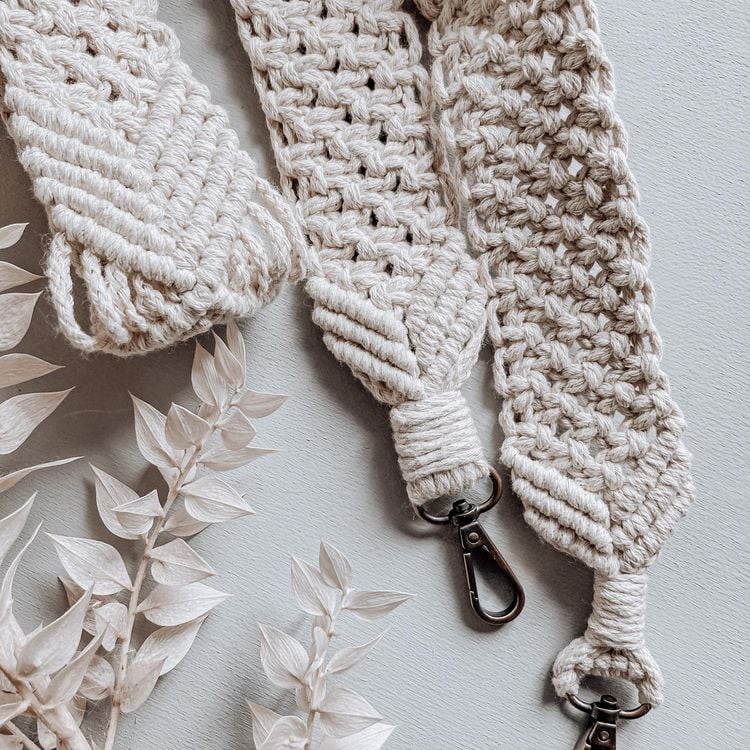 Produktbild: Modische Accessoires kn&uuml;pfen