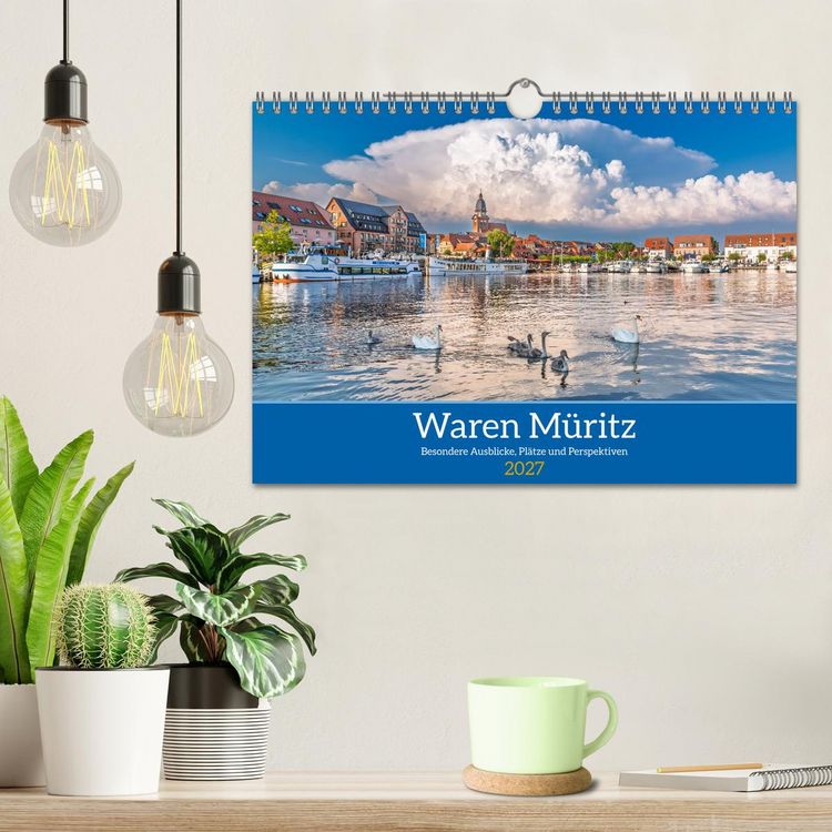 Produktbild: Waren M&uuml;ritz Besondere Ausblicke, Pl&auml;tze und Perspektiven (Wandkalender 2027 DIN A4 quer), CALVENDO Monatskalender