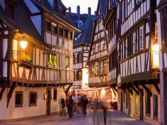 Produktbild: CALVENDO Puzzle Weinstuben in den Gassen von La Petite France | 1000 Teile Lege-Gr&ouml;&szlig;e 64x48cm Foto-Puzzle f&uuml;r gl&uuml;ckliche Stunden