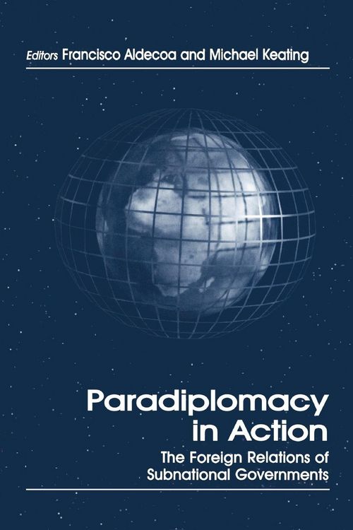Produktbild: Paradiplomacy in Action
