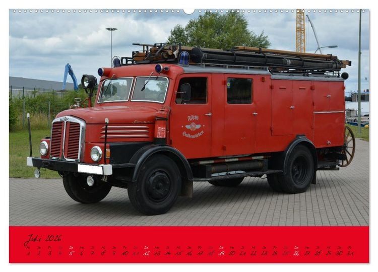 Produktbild: Einsatzfahrzeuge aus Ostdeutschland von 1961 bis heute (hochwertiger Premium Wandkalender 2026 DIN A2 quer), Kunstdruck in Hochglanz
