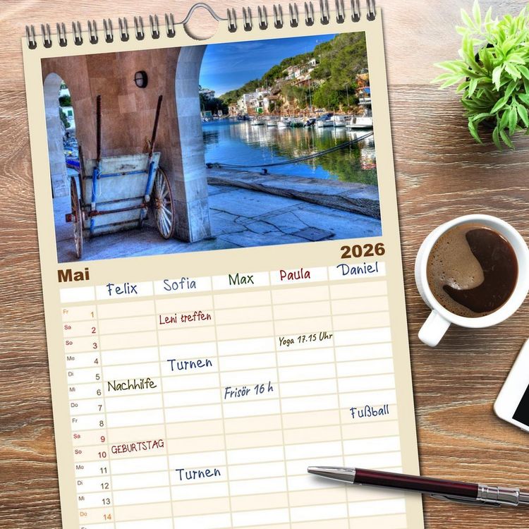 Produktbild: Familienplaner 2026 - Mallorca - Mallorquinische Tr&auml;ume mit 5 Spalten (Wandkalender, 21 x 45 cm) CALVENDO
