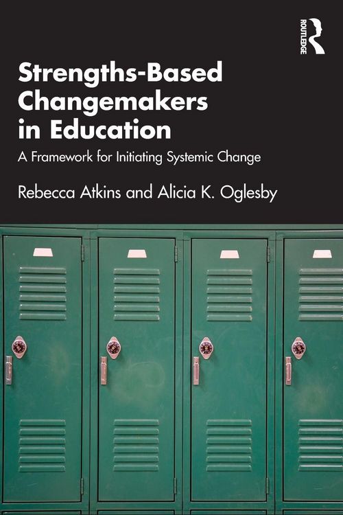 Produktbild: Strengths-Based Changemakers in Education