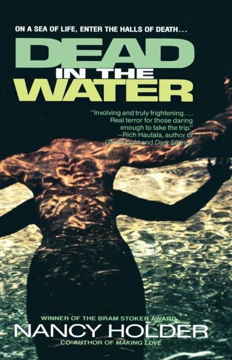 Produktbild: Dead in the Water