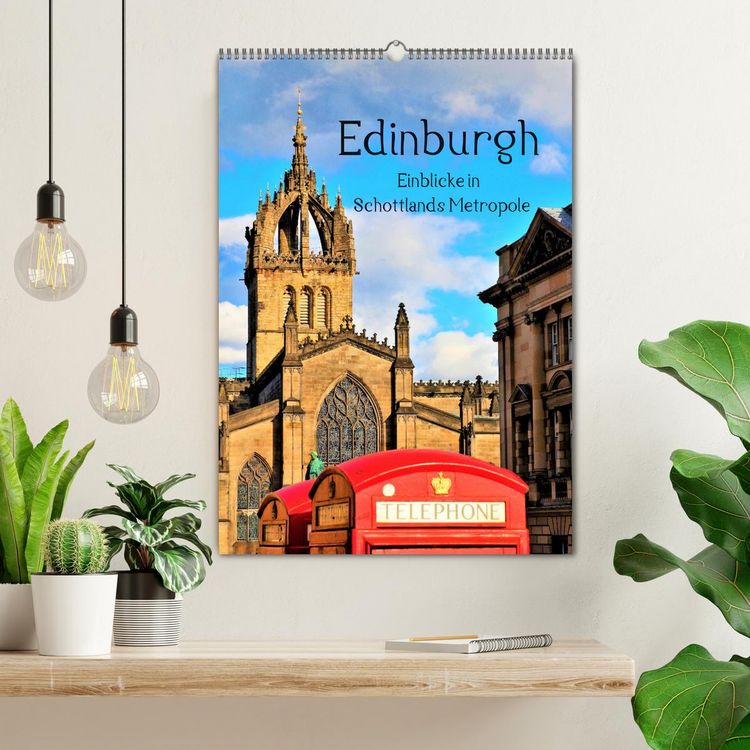 Produktbild: Edinburgh - Einblicke in Schottlands Metropole (Wandkalender 2026 DIN A2 hoch), CALVENDO Monatskalender