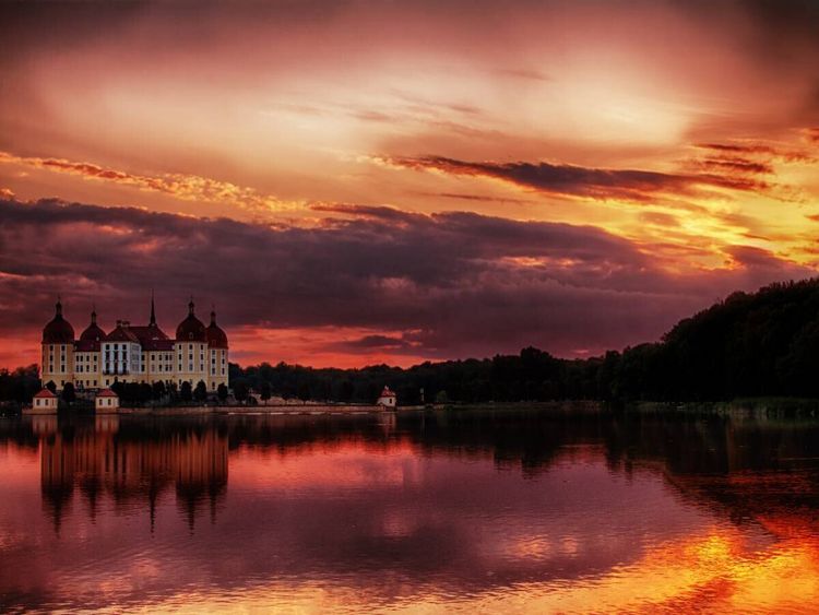 Produktbild: CALVENDO Puzzle Schloss Moritzburg | 1000 Teile Lege-Gr&ouml;&szlig;e 64x48cm Foto-Puzzle f&uuml;r gl&uuml;ckliche Stunden