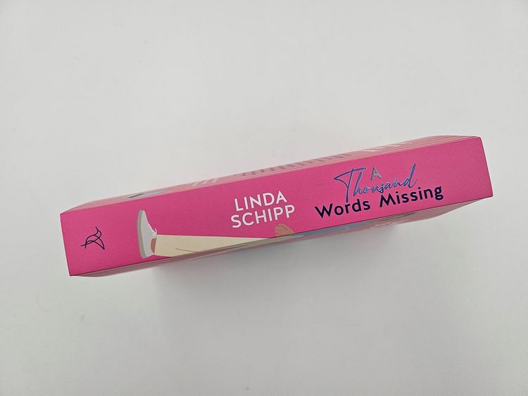 Produktbild: A Thousand Words Missing
