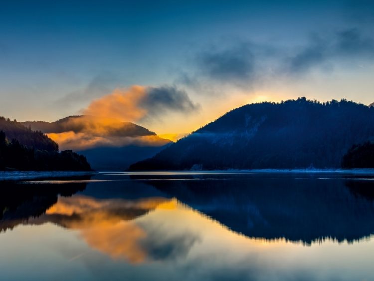 Produktbild: CALVENDO Puzzle Orangener Nebel 1000 Teile Puzzle quer | 1000 Teile Lege-Gr&ouml;&szlig;e 64 &times; 48 cm Foto-Puzzle f&uuml;r gl&uuml;ckliche Stunden