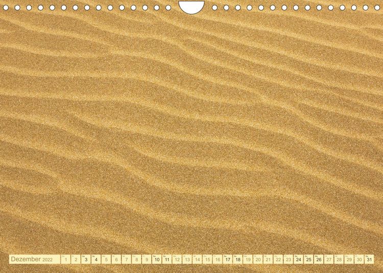 Produktbild: Am Strand - Fundst&uuml;cke und Kunstwerke (Wandkalender 2022 DIN A4 quer)