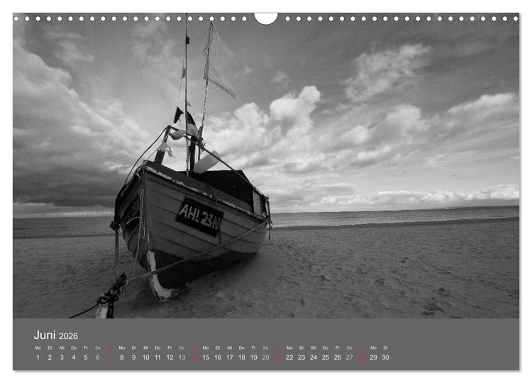 Produktbild: Ostsee - von schwarz bis wei&szlig; (Wandkalender 2026 DIN A3 quer), CALVENDO Monatskalender