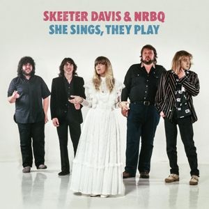 Produktbild: She Sings,They Play