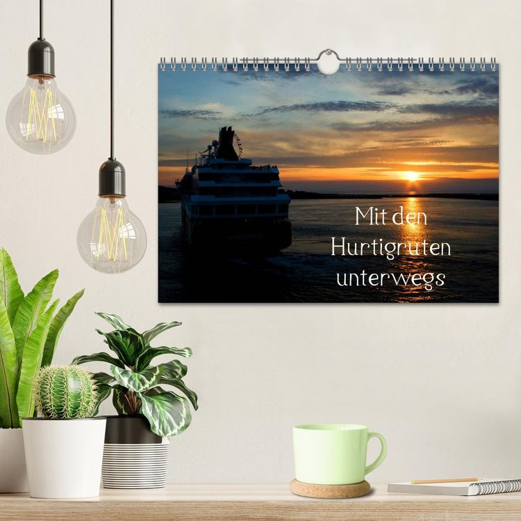 Produktbild: Mit den Hurtigruten unterwegs (Wandkalender 2026 DIN A4 quer), CALVENDO Monatskalender