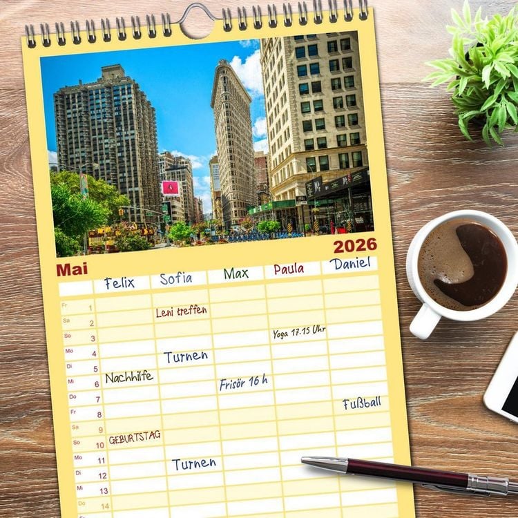 Produktbild: Familienplaner 2026 - Stadtansichten New York mit 5 Spalten (Wandkalender, 21 x 45 cm) CALVENDO