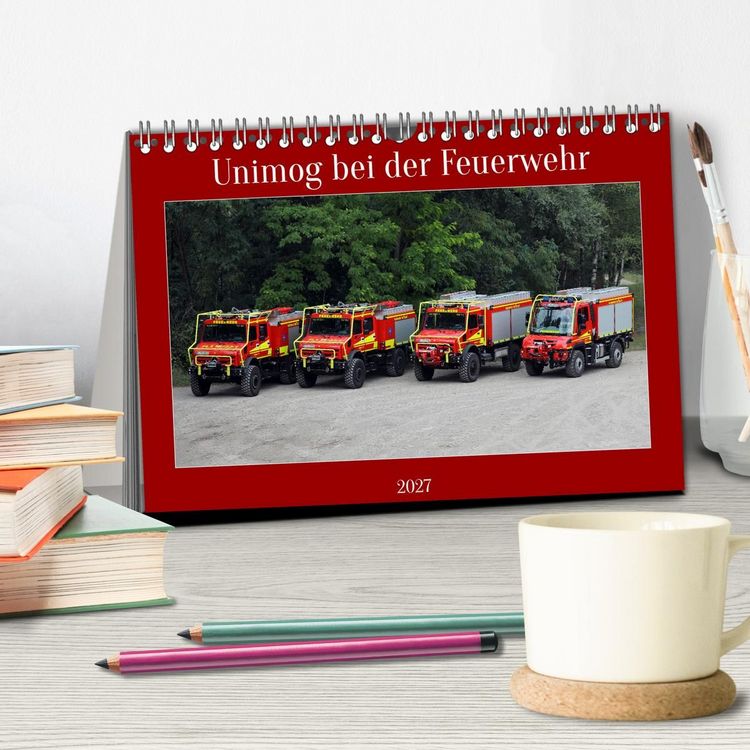 Produktbild: Unimog bei der Feuerwehr (Tischkalender 2027 DIN A5 quer), CALVENDO Monatskalender