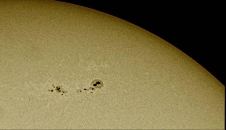 Produktbild: Explore Scientific 0310300 Solarix A4 Sonnenfilter