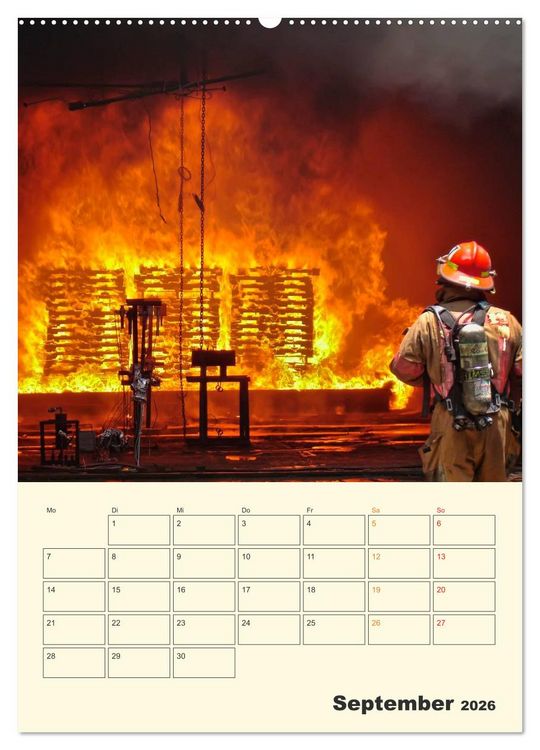 Produktbild: Feuerwehr - Warten auf den n&auml;chsten Einsatz (hochwertiger Premium Wandkalender 2026 DIN A2 hoch), Kunstdruck in Hochglanz