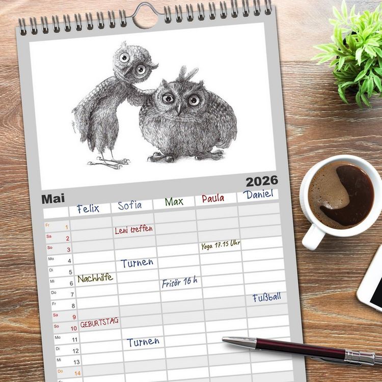 Produktbild: Familienplaner 2026 - TIERONISCH mit 5 Spalten (Wandkalender, 21 x 45 cm) CALVENDO