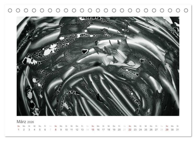 Produktbild: einfach schwarz-wei&szlig; (Tischkalender 2026 DIN A5 quer), CALVENDO Monatskalender