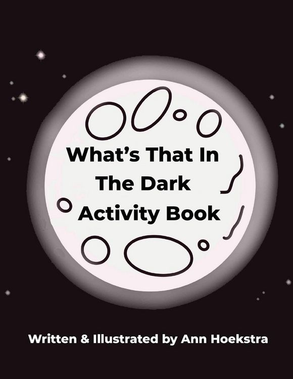 Produktbild: What's That In The Dark Activity Book