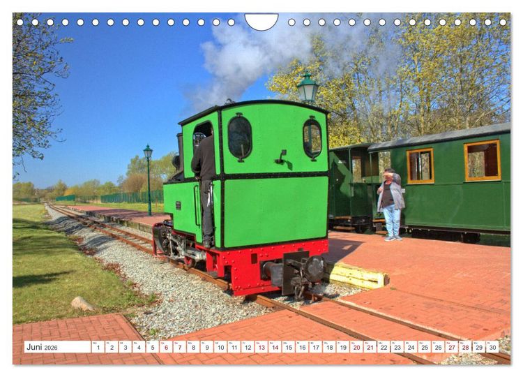 Produktbild: De L&uuml;tt Kaffeebrenner &ndash; Impressionen einer Mecklenburger Kleinbahn (Wandkalender 2026 DIN A4 quer), CALVENDO Monatskalender