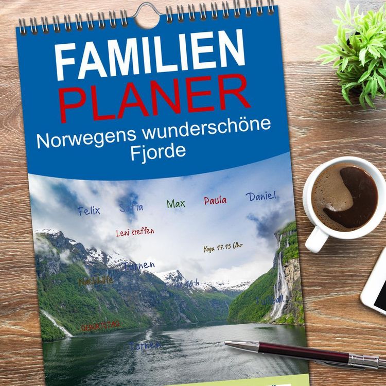 Produktbild: Familienplaner 2026 - Norwegens wundersch&ouml;ne Fjorde mit 5 Spalten (Wandkalender, 21 x 45 cm) CALVENDO