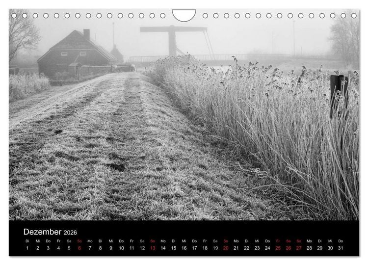 Produktbild: Ost-Friesische Schwarz-Wei&szlig;-Ansichten (Wandkalender 2026 DIN A4 quer), CALVENDO Monatskalender