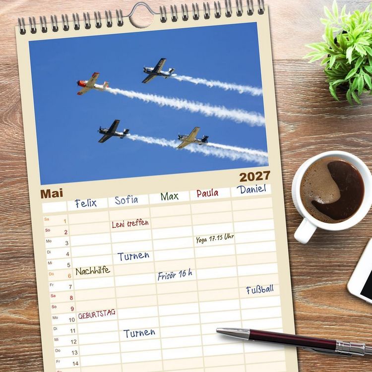 Produktbild: Familienplaner 2027 - Klassiker der L&uuml;fte mit 5 Spalten (Wandkalender, 21 x 45 cm) CALVENDO