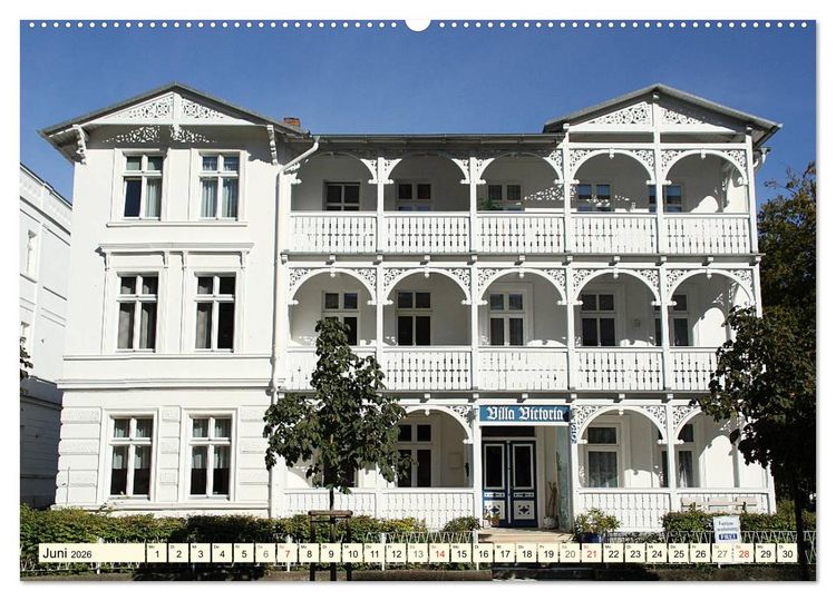 Produktbild: Historische B&auml;derarchitektur R&uuml;gen (hochwertiger Premium Wandkalender 2026 DIN A2 quer), Kunstdruck in Hochglanz