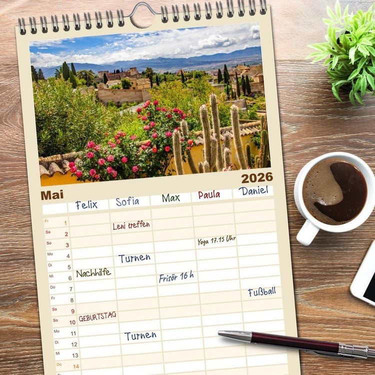 Produktbild: Familienplaner 2026 - Ein Herz f&uuml;r Granada mit 5 Spalten (Wandkalender, 21 x 45 cm) CALVENDO