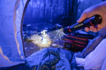 Produktbild: BLACK & DECKER LED-Taschenlampe 6 Watt - 350 Lumen - 200 Meter Reichweite - Durchmesser 48 mm - L&auml;nge 233 mm