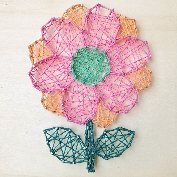 Produktbild: PEBARO NB7-SET - Nagelbild-Set Blume, Fadenbild, 20x20cm, Bastelset