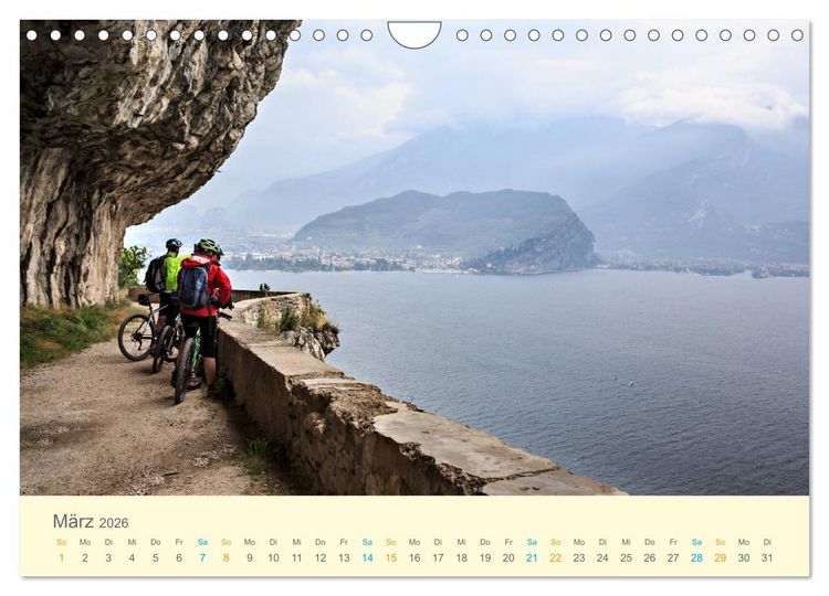 Produktbild: Wanderwege - zu Fu&szlig; in Europa (Wandkalender 2026 DIN A4 quer), CALVENDO Monatskalender