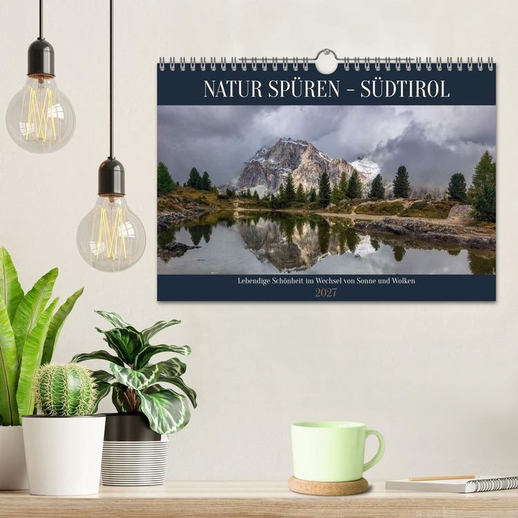 Produktbild: NATUR SP&Uuml;REN - S&Uuml;DTIROL (Wandkalender 2027 DIN A4 quer), CALVENDO Monatskalender